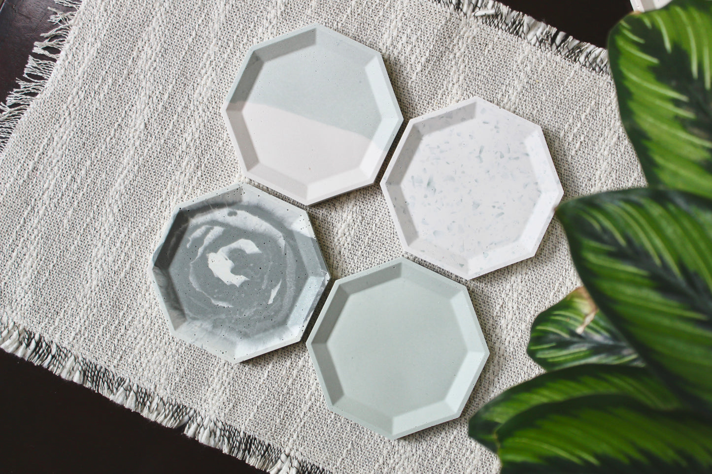 Jesmonite coasters/ trinket tray sets