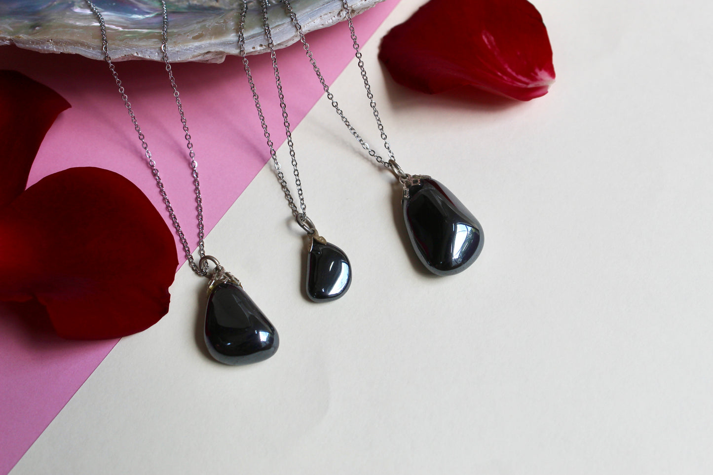 Tumbled gemstone pendant necklaces